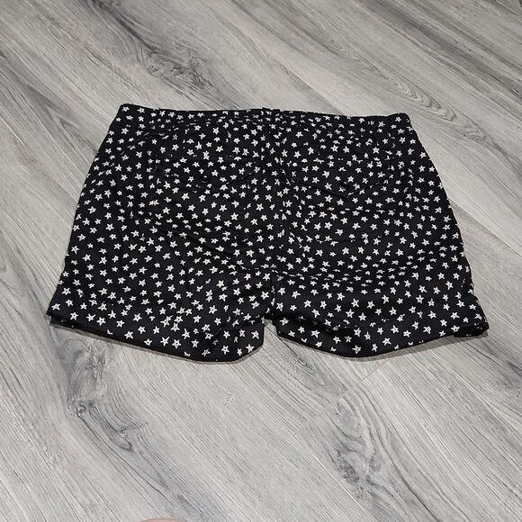 Torrid "Feel The Fit" Black Star Denim Stretch Shorts - Picture 5 of 7
